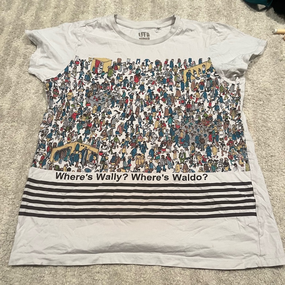 Uniqlo tee
